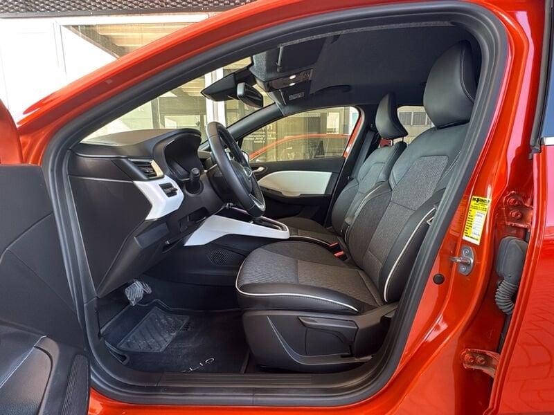 Renault Clio Clio 1.6 E-Tech full hybrid Techno 145cv auto