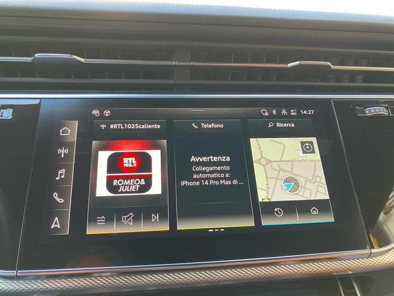 Audi Q8 RS TFSI V8 quattro tiptronic