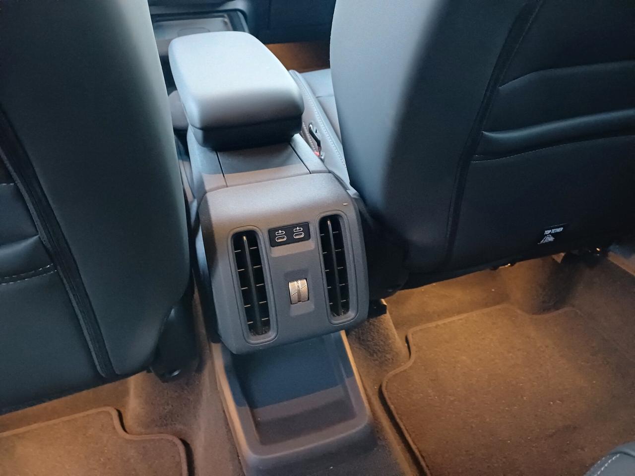 Mini Cooper Countryman C Favoured (XL)