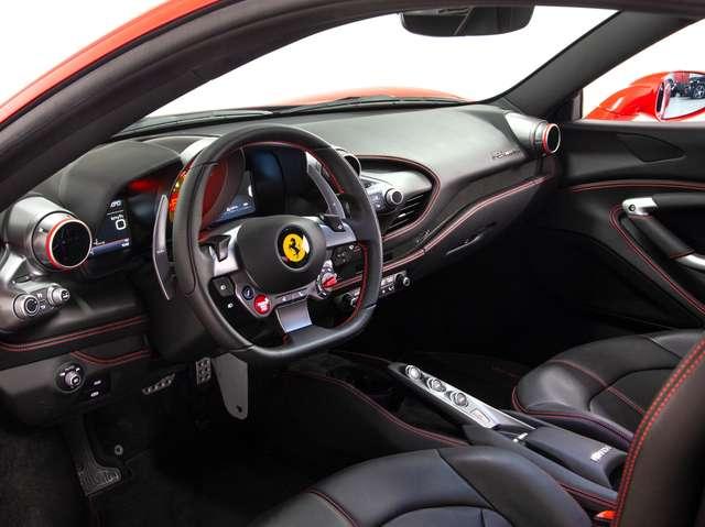 Ferrari F8 Tributo