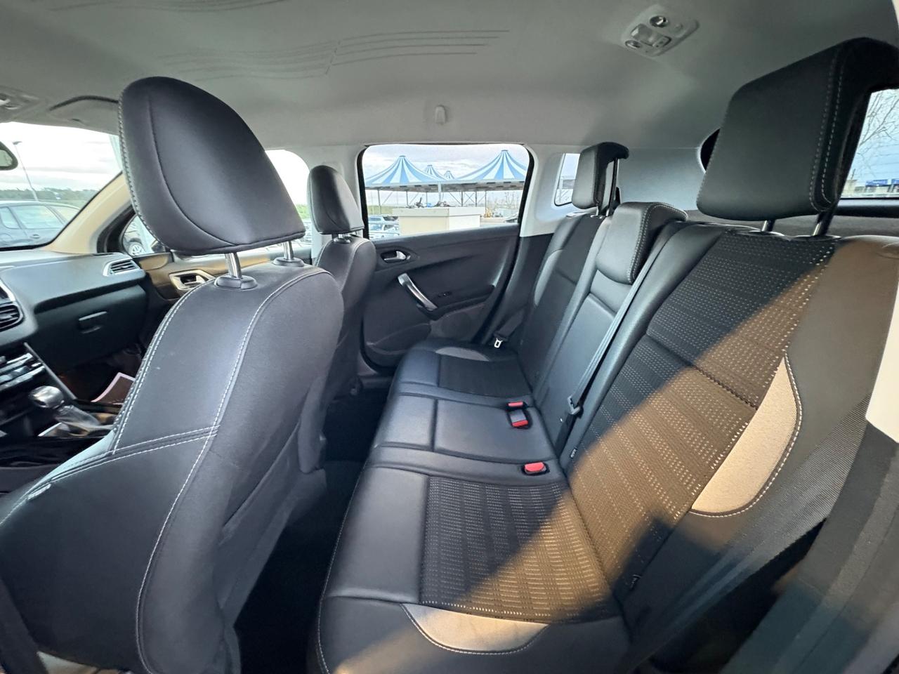 Peugeot 2008 BlueHDi 120 S&S Black Matt