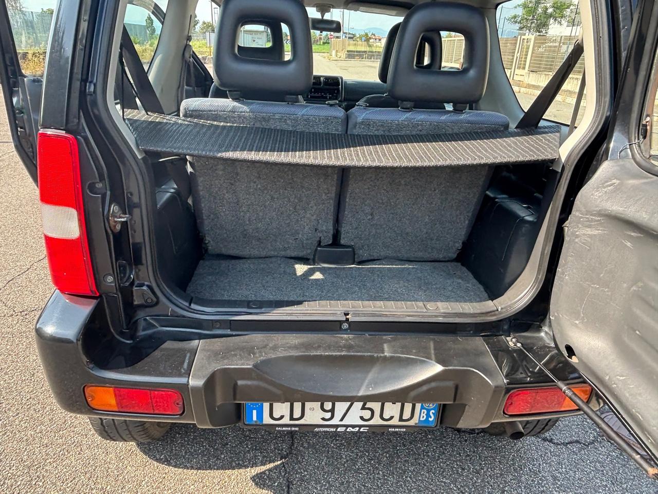 Suzuki Jimny 1.3i 16V cat 4WD JLX