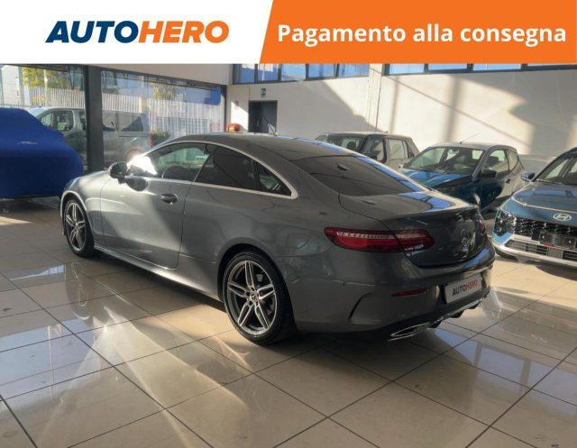 MERCEDES-BENZ E 220 d Auto Premium