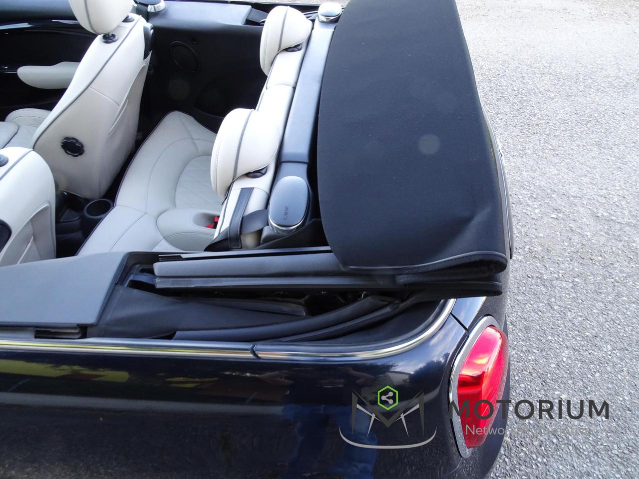 MINI Mini 1.5 Cooper Classic Cabrio