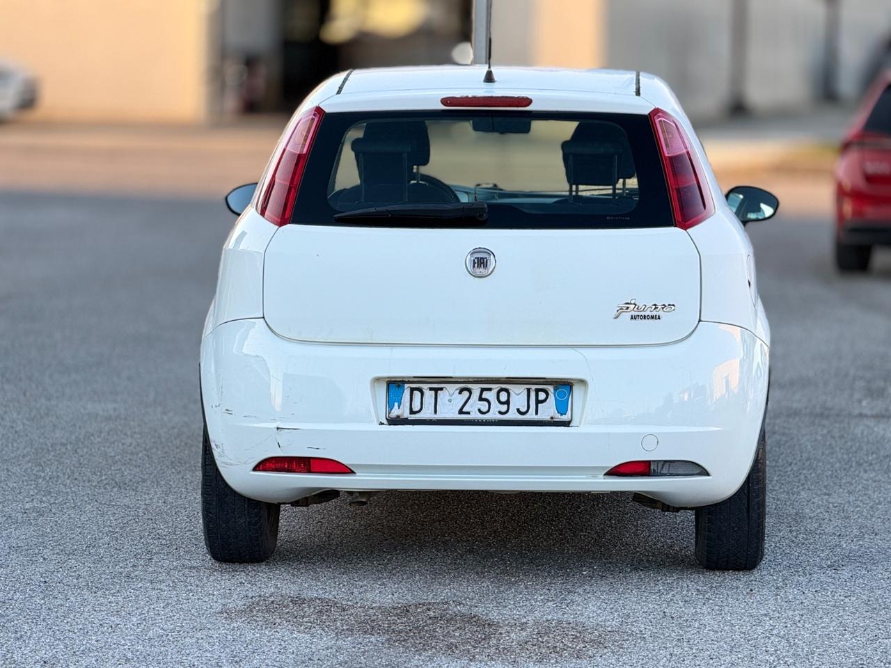 Fiat Grande Punto 1.4 benzina ok neo patentati