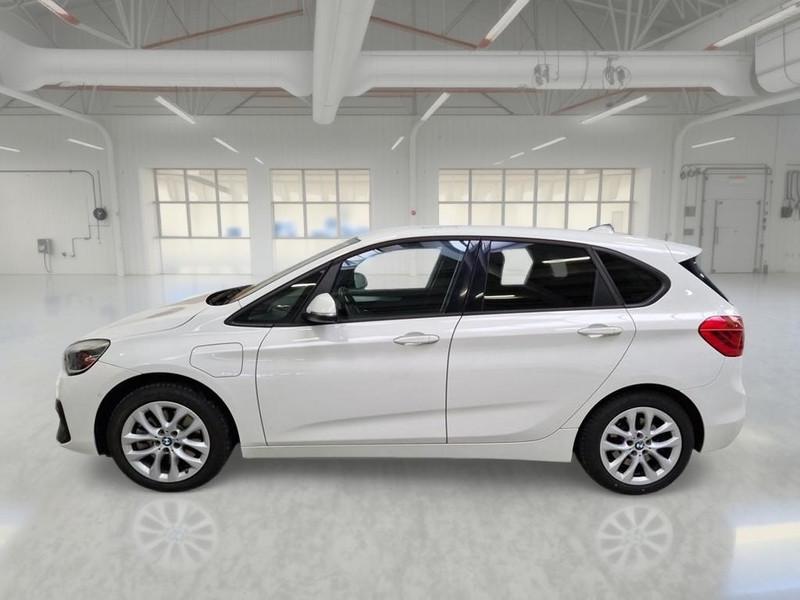 BMW 225 e ACTIVE TOURER iPerformance Business autom.