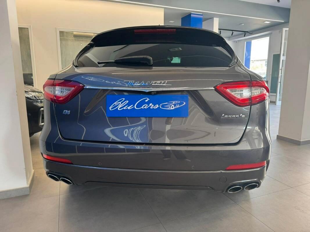 Maserati Levante 3.0 V6 Gransport 275cv auto