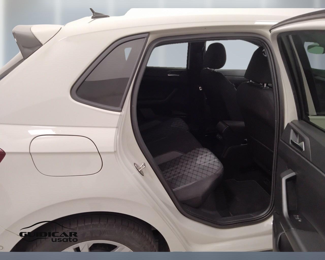 VOLKSWAGEN Polo VI 2022 - Polo 1.0 tsi R-Line 95cv