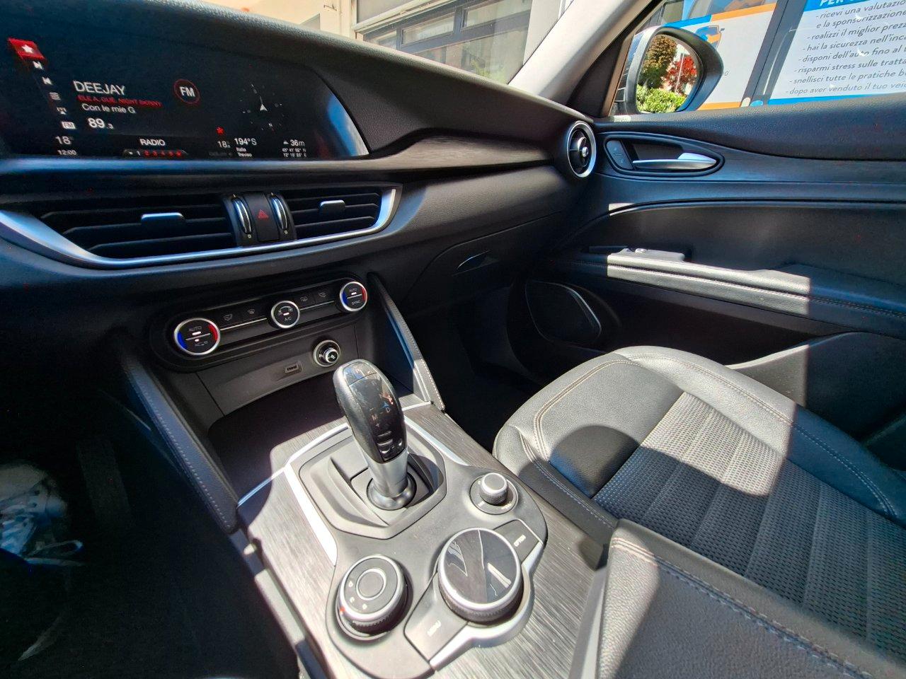 Alfa Romeo Stelvio 2.2 t Executive Q4 210cv