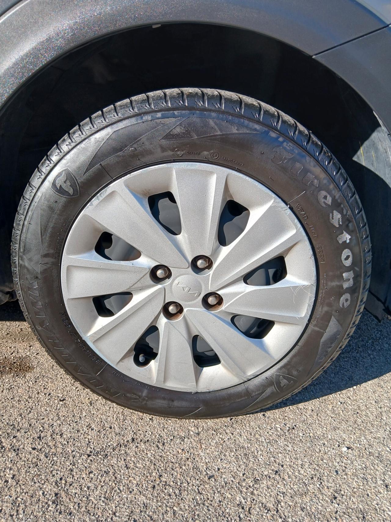 Kia Stonic 1.2 DPI Urban