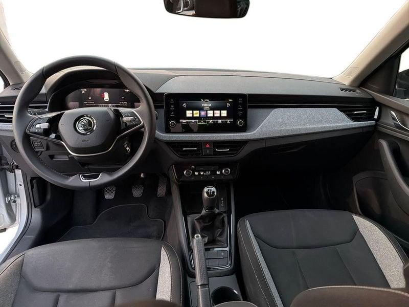 Škoda Kamiq 1.0 tsi Black Dots 95cv