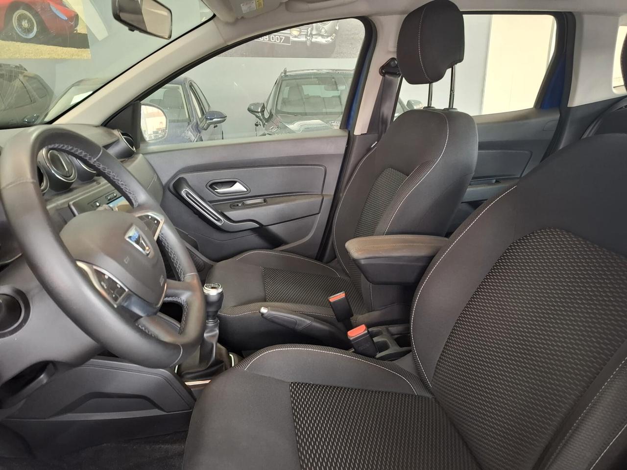 Dacia Duster Benzina Manuale