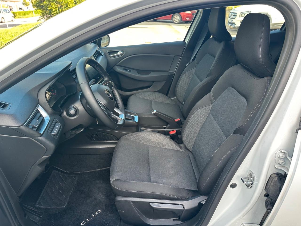 Renault Clio Full Hybrid E-Tech 145 CV 5 porte Evolution