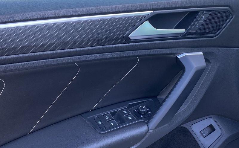 Volkswagen Tiguan R-Line 2.0 TDI 150 CV DSG