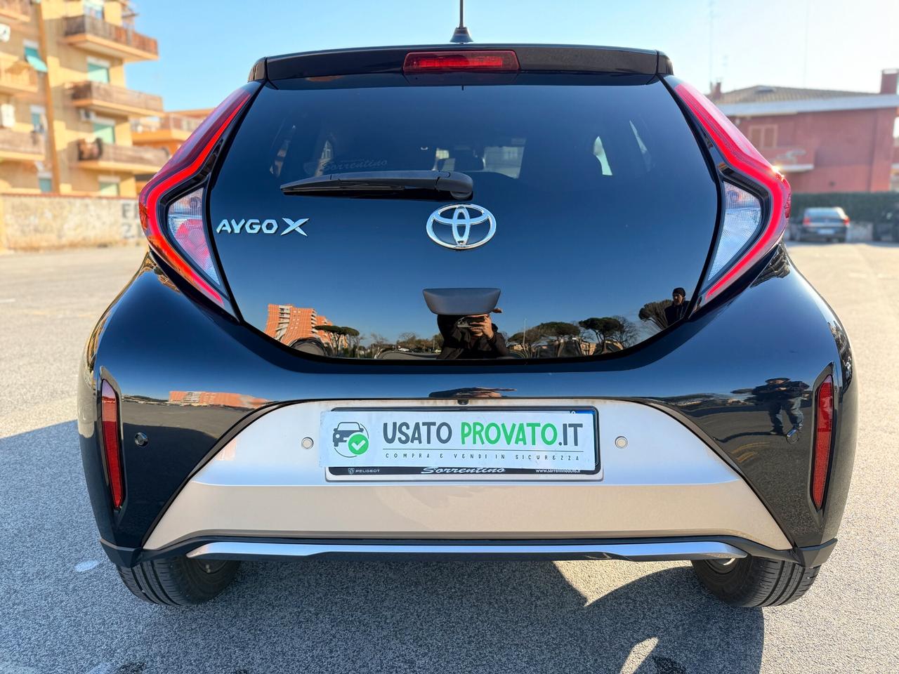 Toyota Aygo X 1.0 72cv Lounge AUTOMATICA