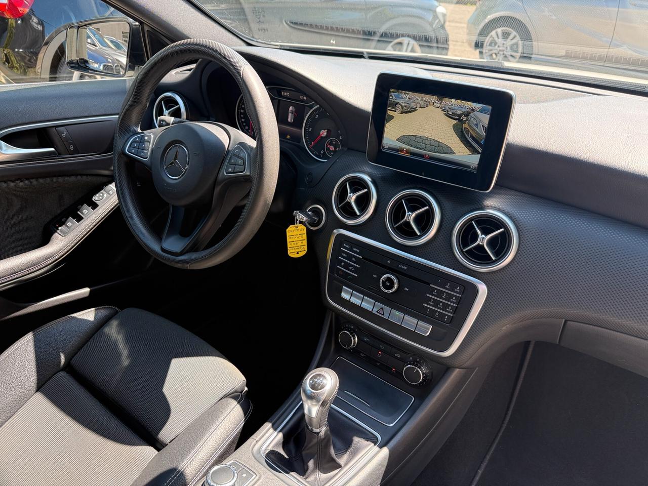 Mercedes-benz A 180 A 180 d Premium