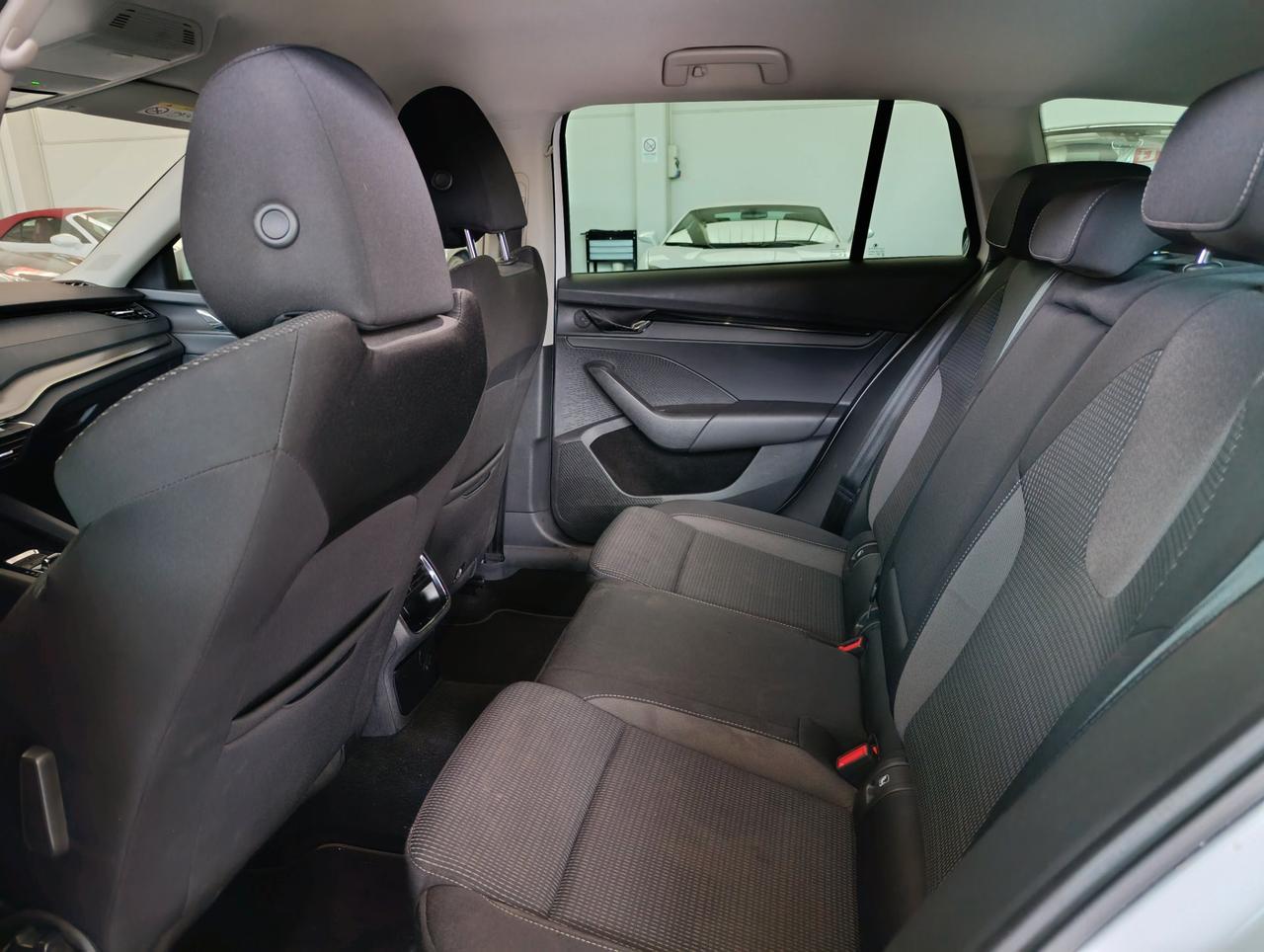 Skoda Octavia Wagon 1.5 g-tec Executive 130cv dsg