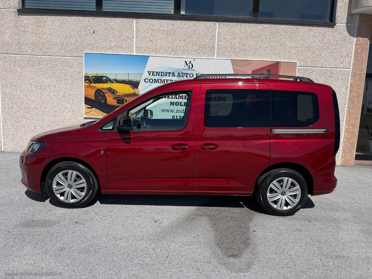VOLKSWAGEN Caddy 2.0 TDI 102CV Space 5 POSTI AUTOVETTURA
