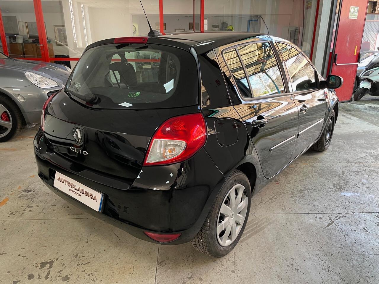 Renault Clio 1.2 16v 20th Anniversario GPL!!!