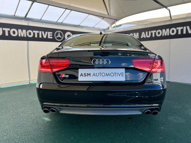 AUDI S8 S8