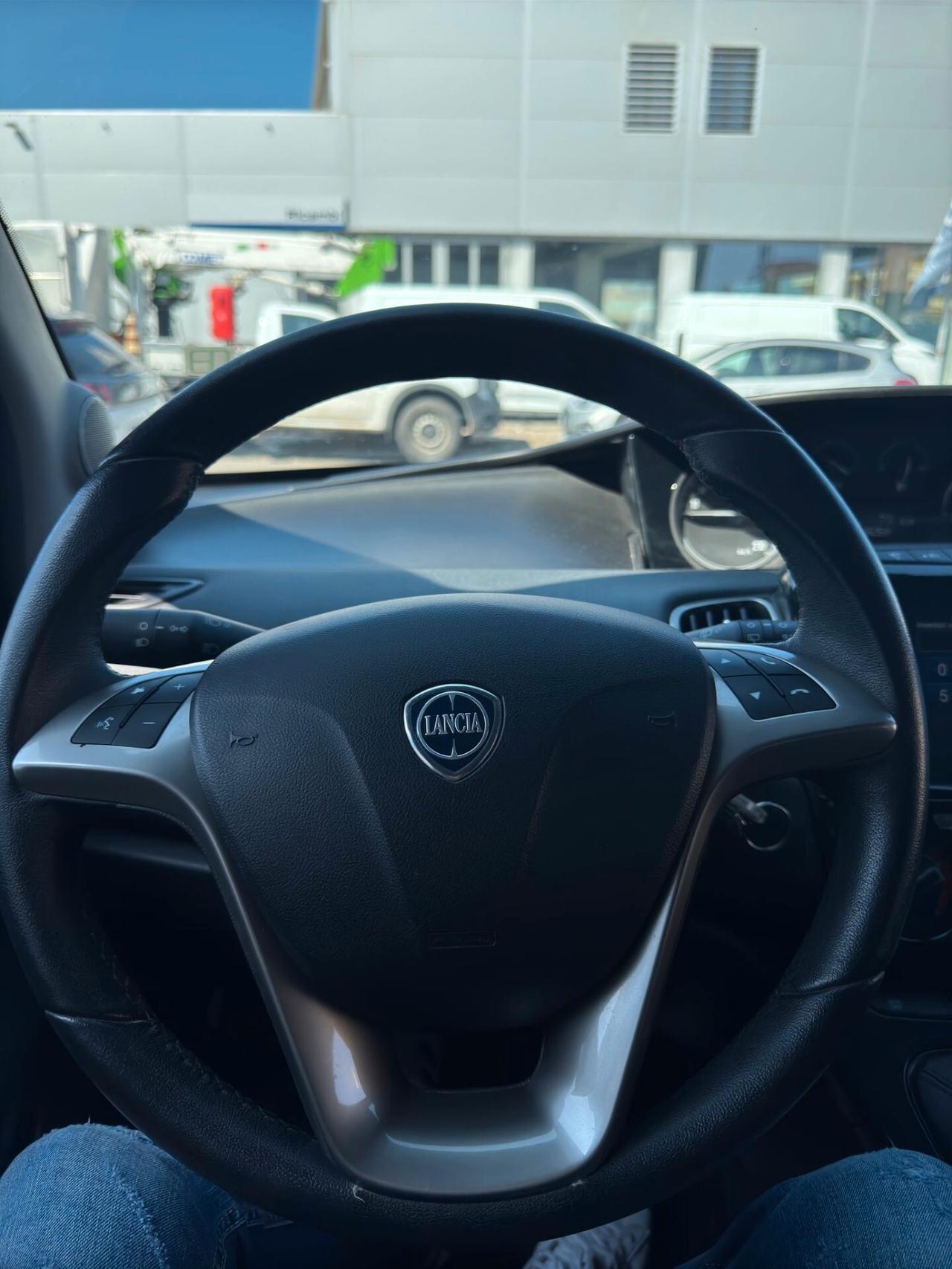 Lancia Ypsilon 1.0 Hybrid Gold 2022 IVA ESPOSTA