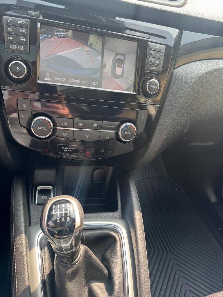 Nissan Qashqai Anno 2016 1.2 Benz/Gpl LAVORI CERTIFCATI