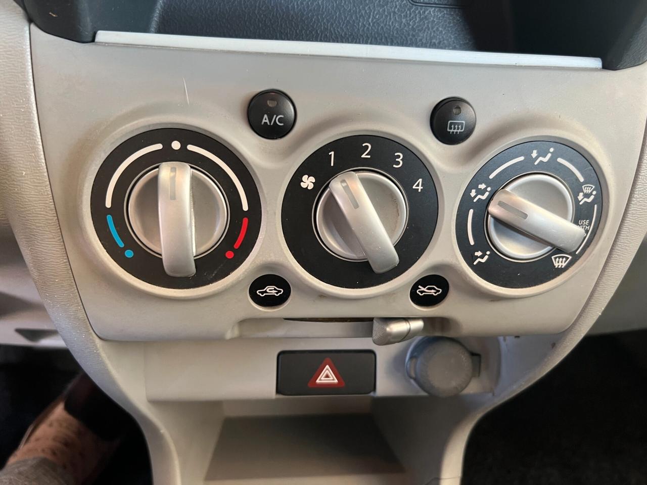 Nissan Pixo 1.0 5 porte GPL Eco Easy OK NEOPATENTATSI SOLO 78.898 KM