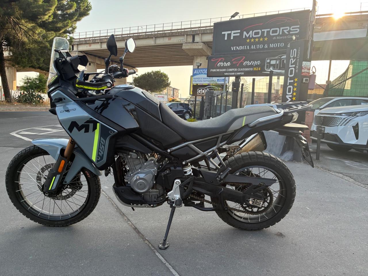 Cf Moto 450MT SOLO 8000 KM - 2025