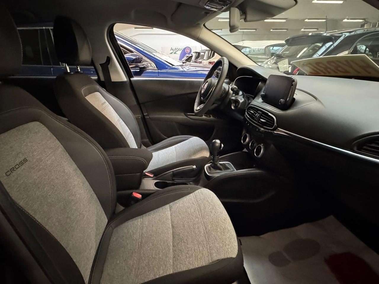 Fiat Tipo 1.5 Hybrid DCT 5 porte Cross
