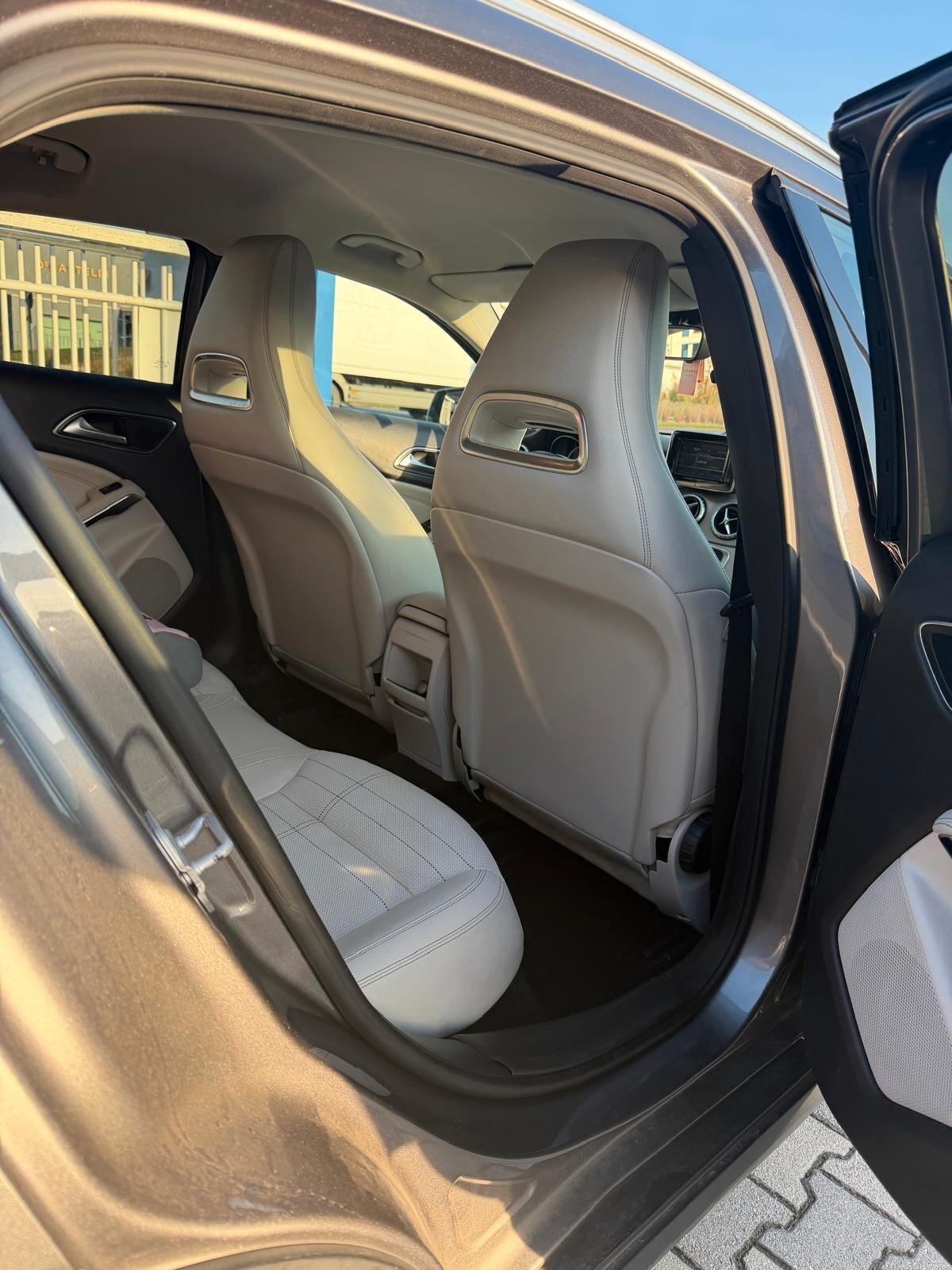 Mercedes-benz GLA 200 CDI Automatic Sport