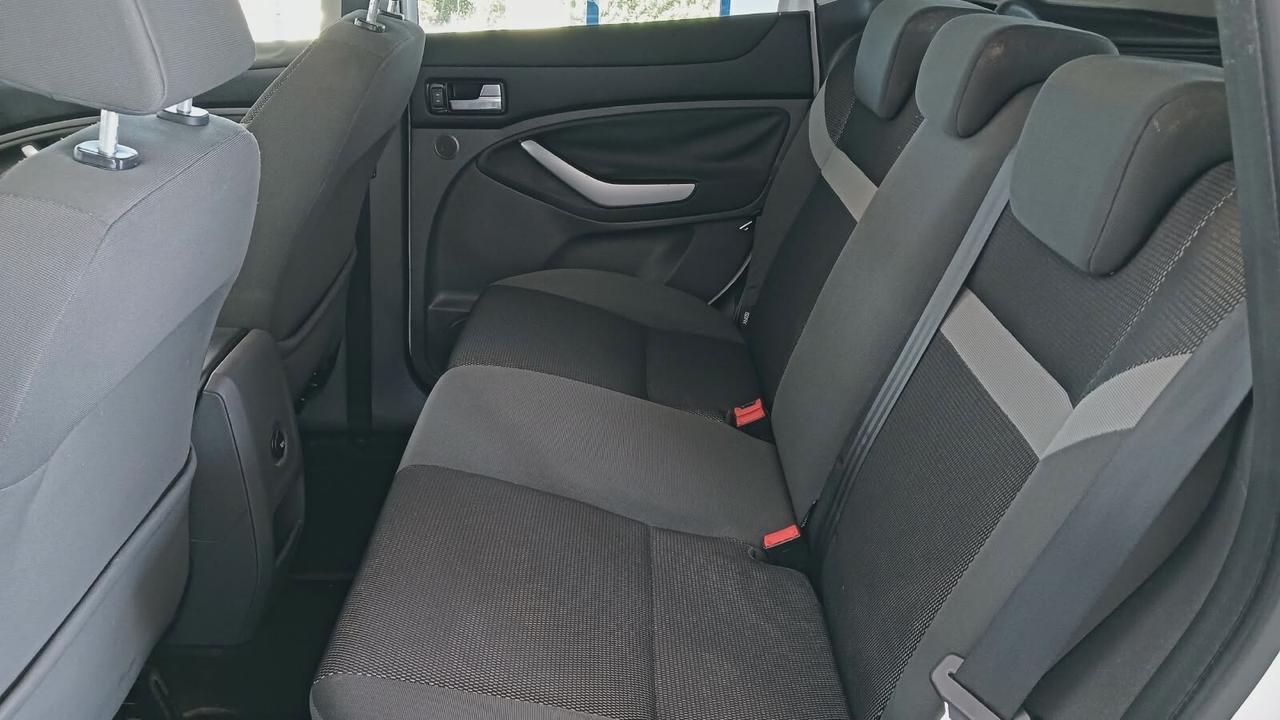 Ford Kuga 2.0 TDCi 140 CV 2WD Titanium DPF
