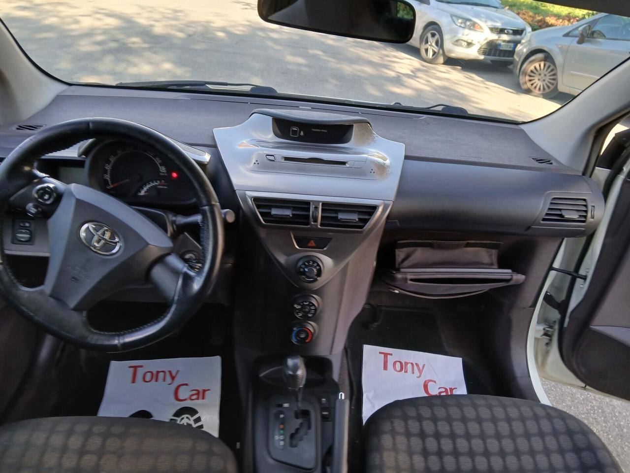 Toyota iQ anno 2009 GPL revisionato fino al 2032
