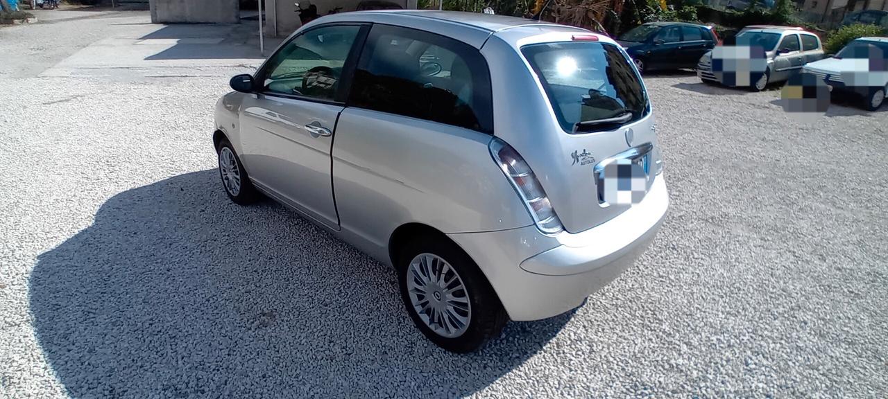 Lancia Ypsilon 1.3 Multijet 16V Oro