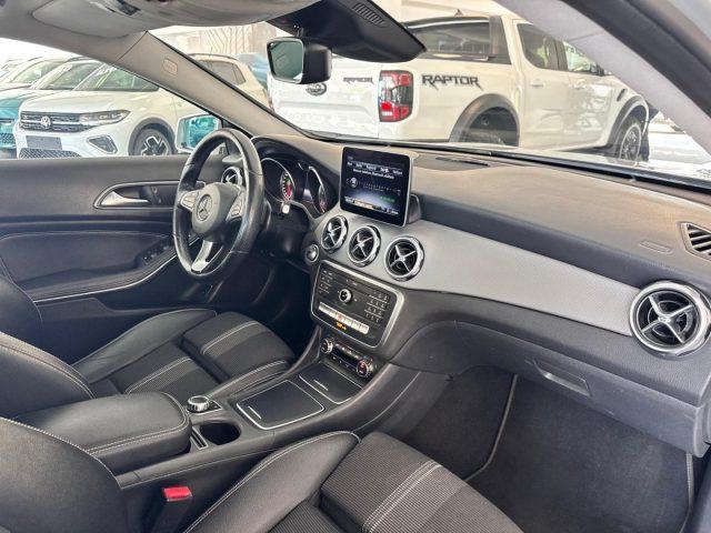 MERCEDES-BENZ GLA 200 2.0 d 136 CV Sport