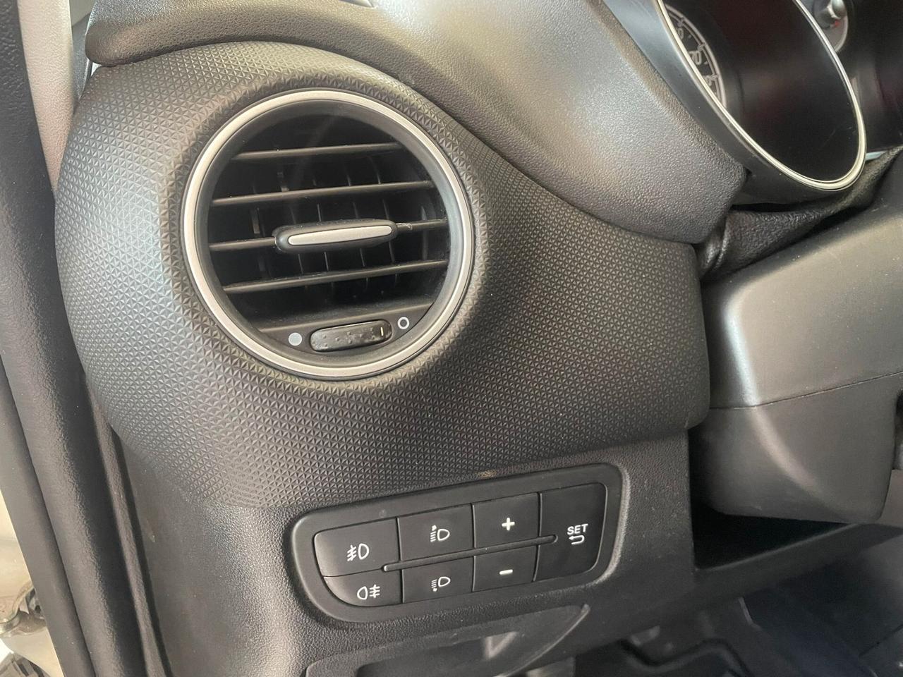 Fiat Punto 1.4 8V 5 porte Easypower Street