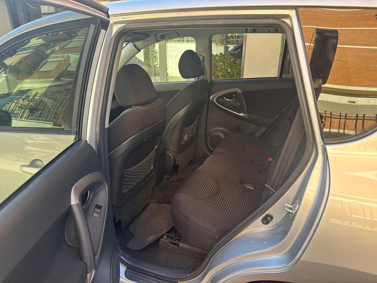 TOYOTA RAV4 Crossover 2.2 D-4D 136CV Sol