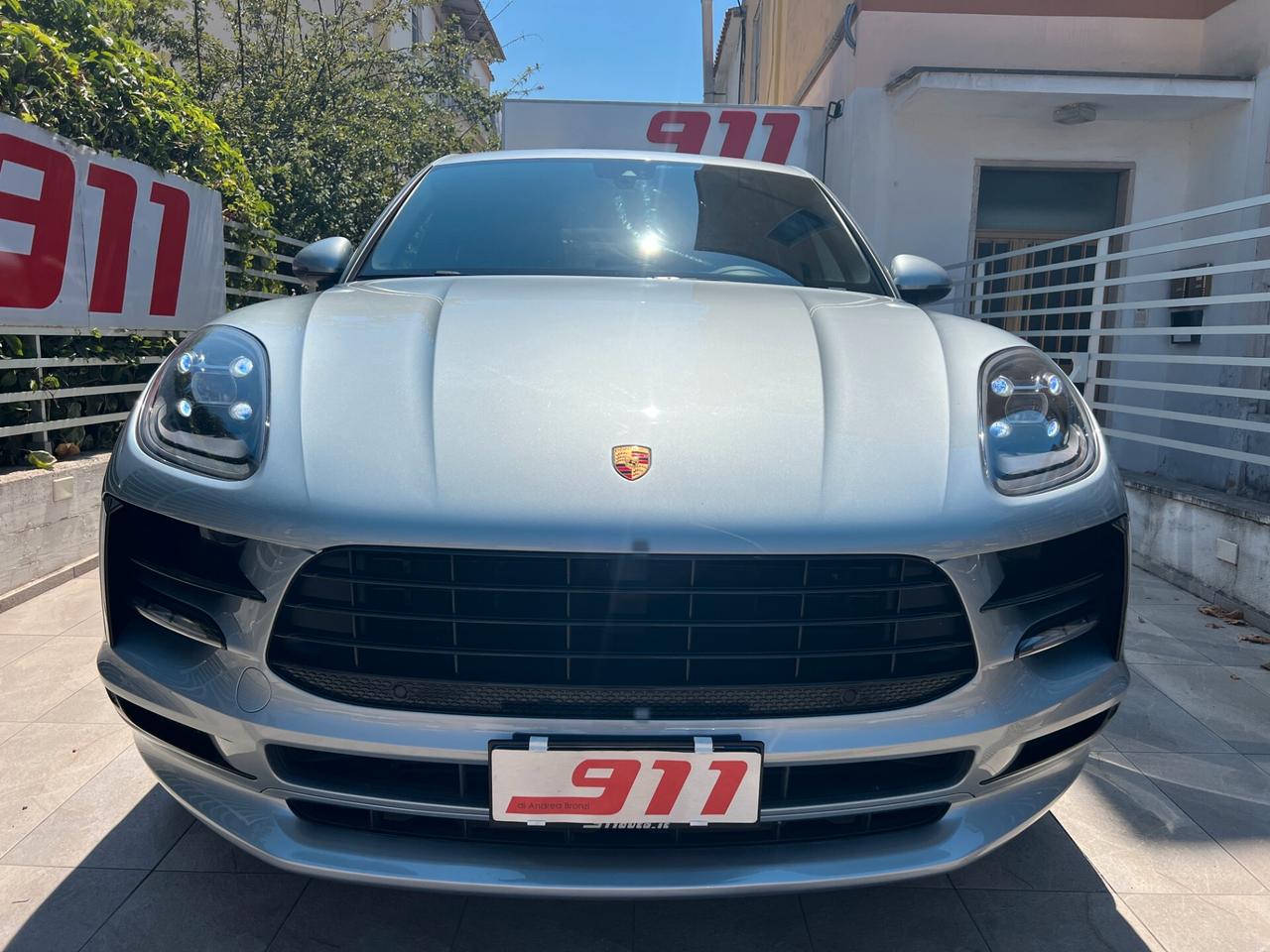 Porsche Macan 2.0 245cv Tetto PASM 111 Controlli Porsche Service Porsche