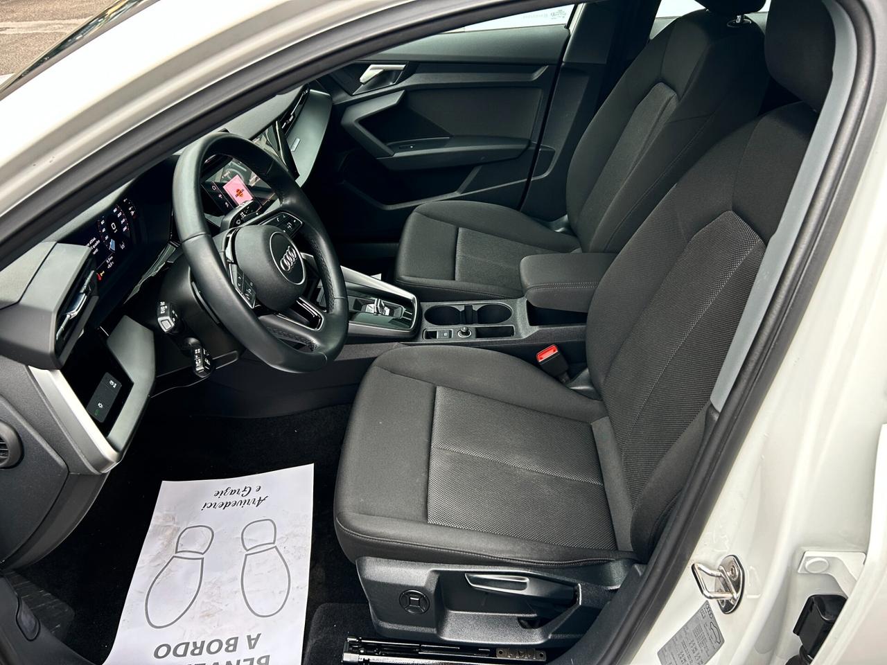 Audi A3 SPB 30 g-tron S tronic Business 2021