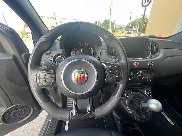 Abarth 595 1.4 Turbo T-Jet 180 CV Esseesse