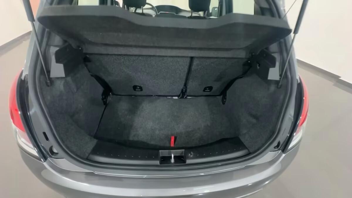 Lancia Ypsilon 1.0 FireFly 5 porte S&S Hybrid Platino