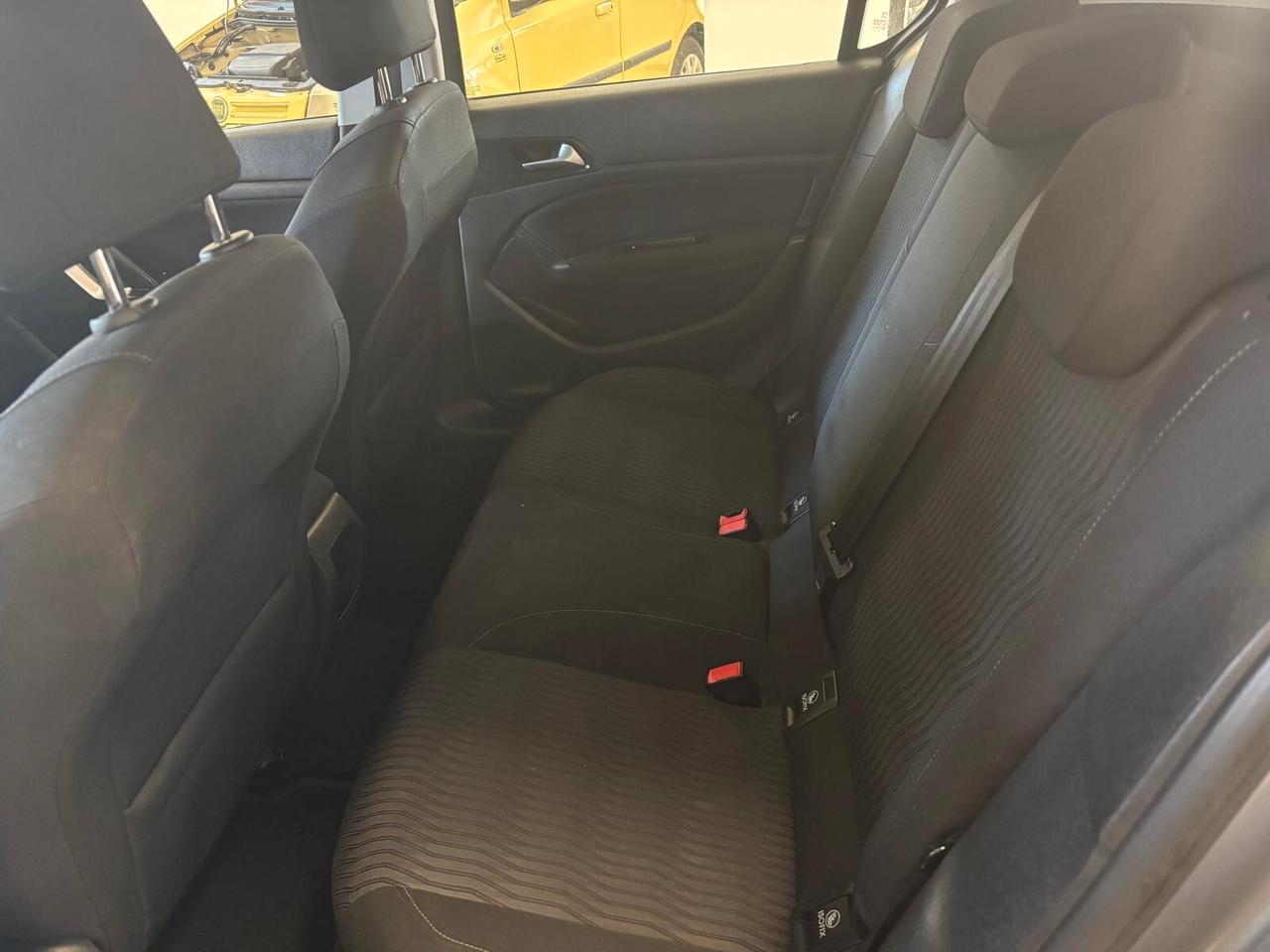 PEUGEOT 308 ANNO 2014 DS 1.6 ADATTA NEOPATENTATI KM 113 MILA