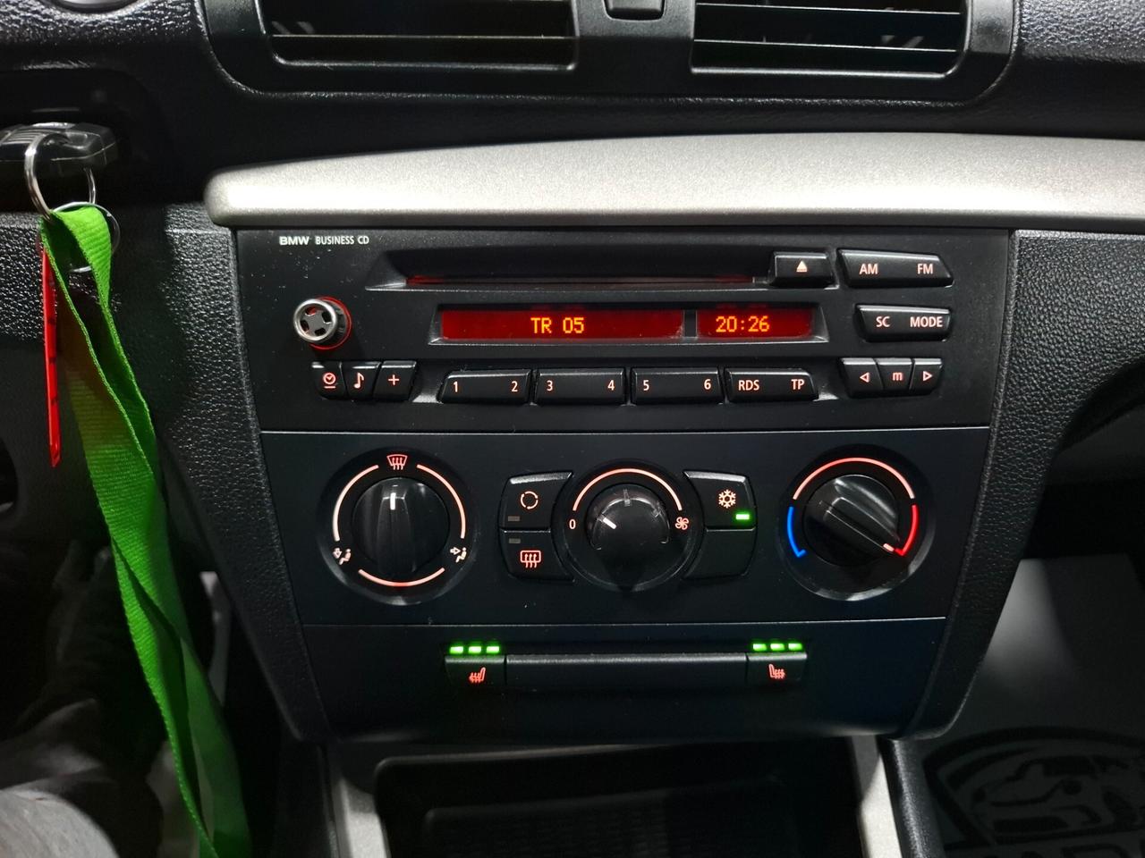 Bmw 116i benzina NEOPATENTATO