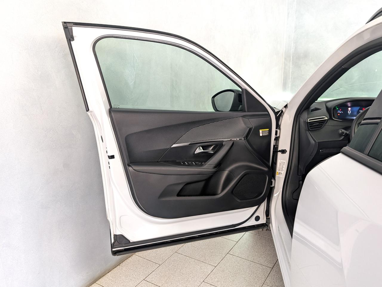 Peugeot 2008 1.2 puretech 100cv Allure
