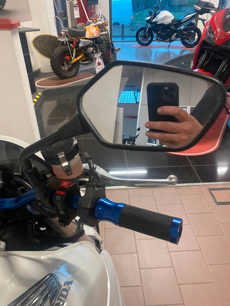 Honda CB 1000 R