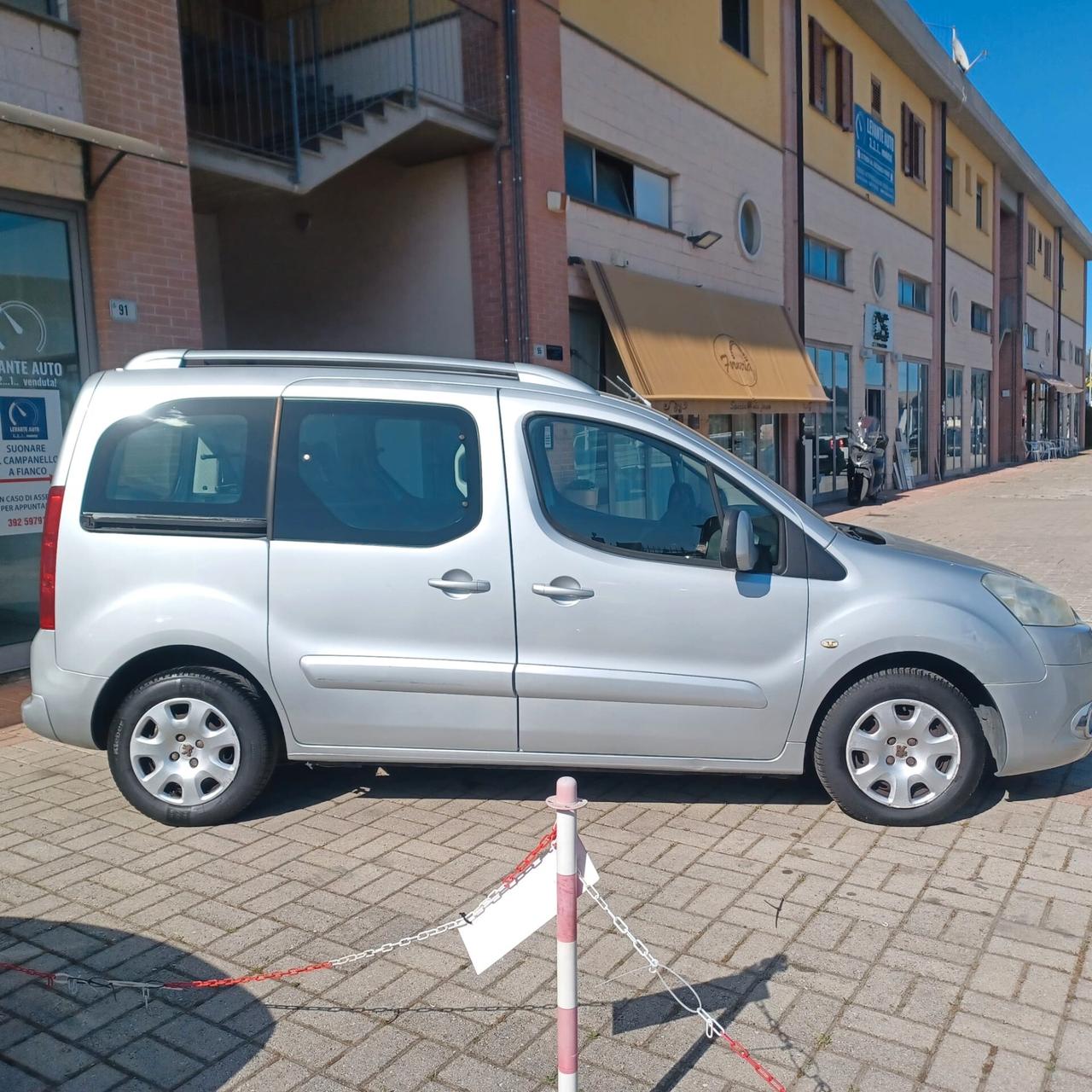 OTTIMO BERLINO 1.6 TDI DISTRIBUZIONE FATTA