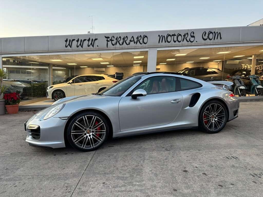 Porsche 911 3.8 Turbo Coupé 2014/ KM 103.000 Tua a soli 1.399 Euro al mese