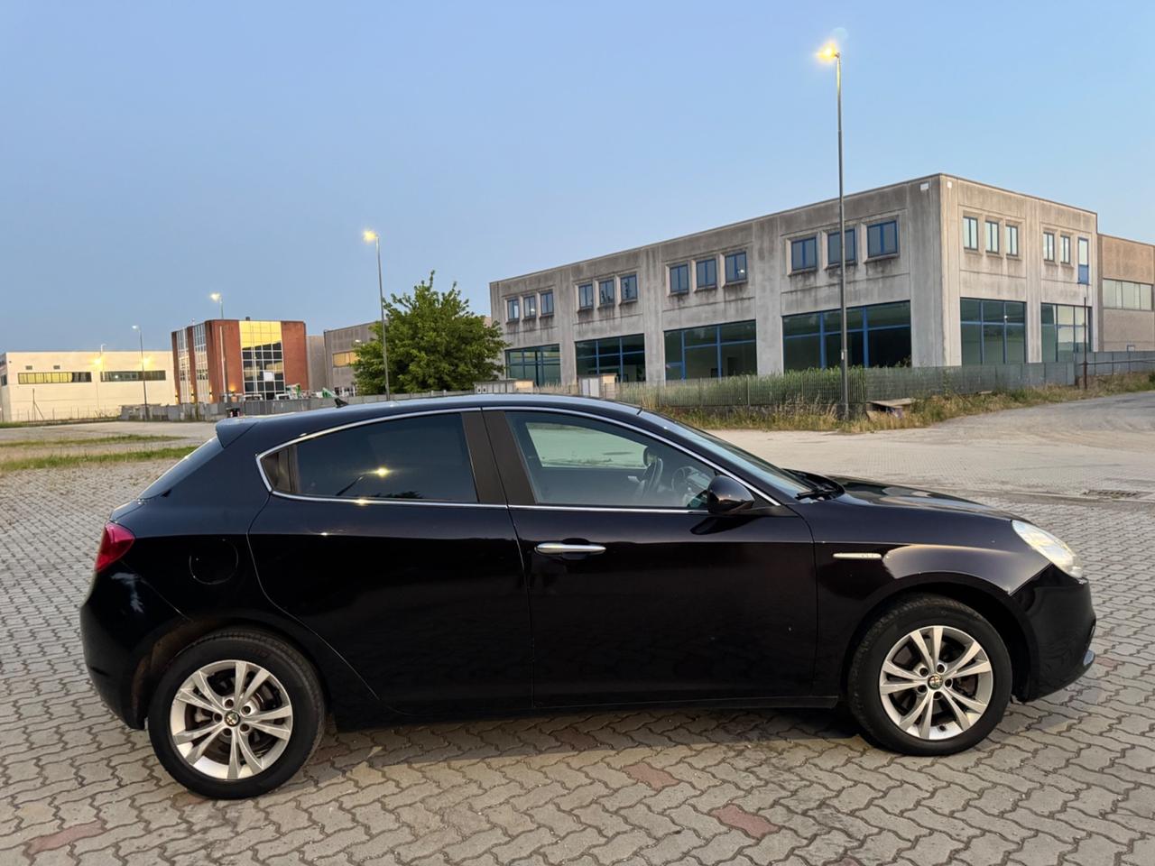 Alfa Romeo Giulietta 2.0 JTDm-2 140 CV Exclusive