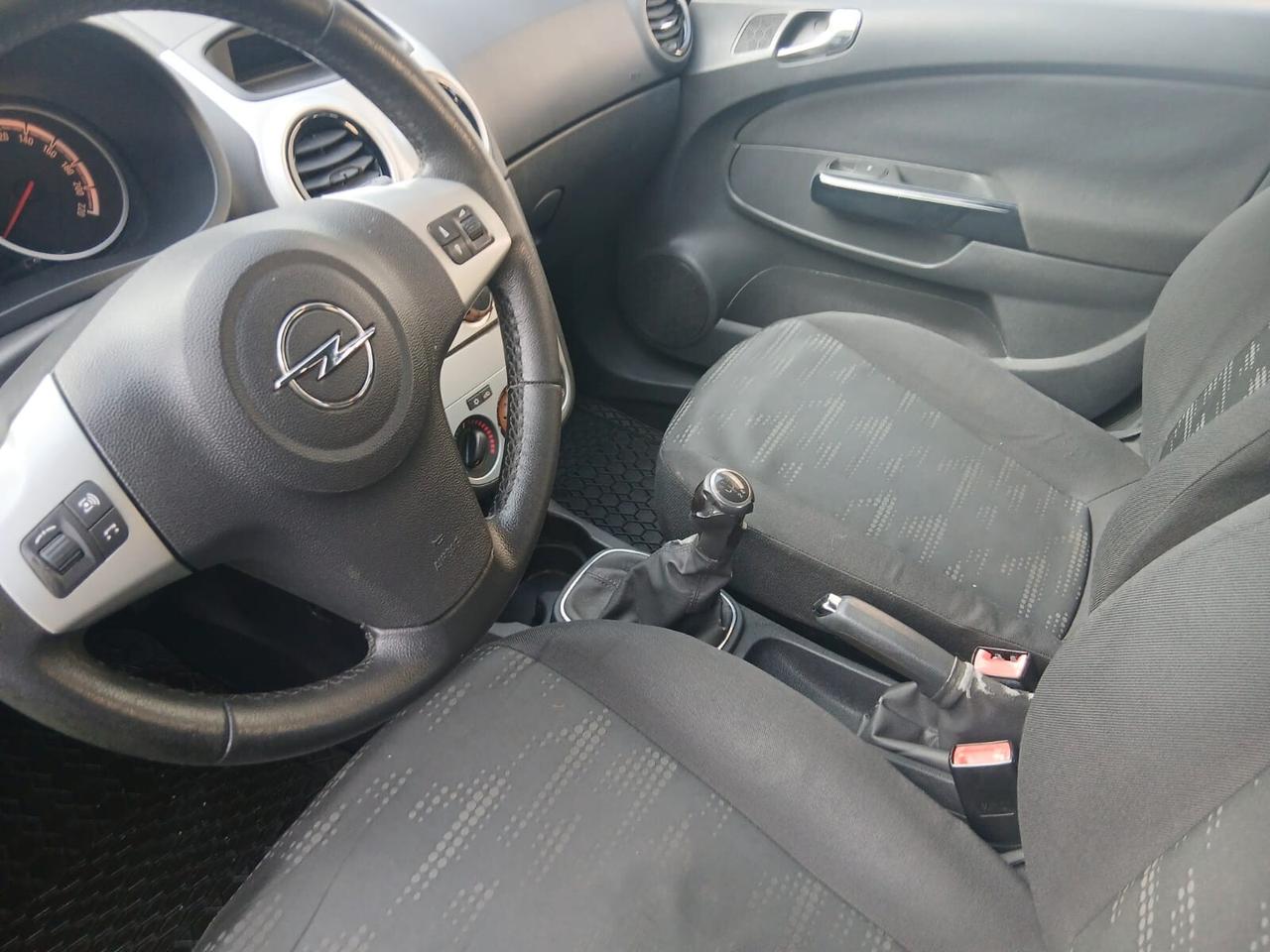 Opel Corsa 1.7 CDTI 130CV 5 porte Cosmo