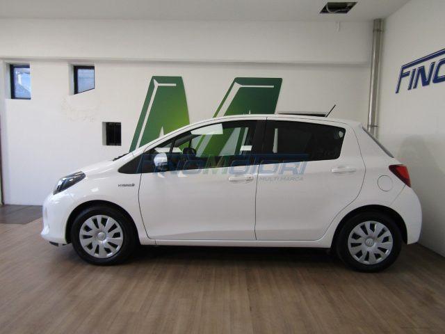 TOYOTA Yaris 1.5 Hybrid 5 porte NEOPATENTATI