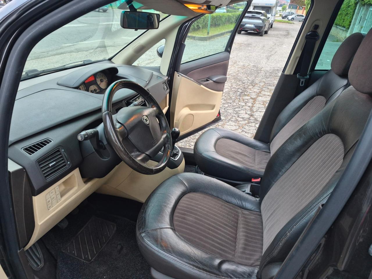 Lancia MUSA 1.9 Multijet Platino Plus